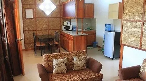 Libaong Nickles Park Resort And Apartments