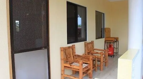 Libaong Nickles Park Resort And Apartments הפיליפינים
